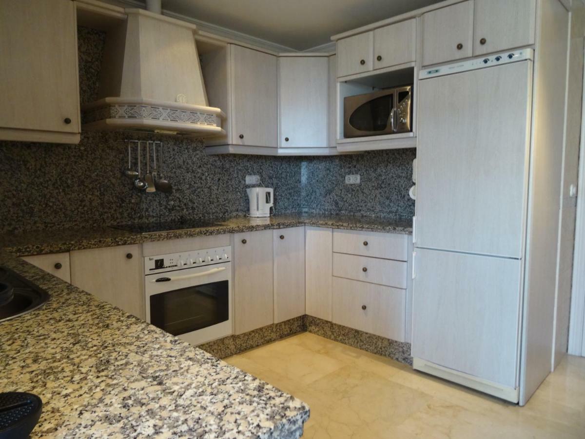 Residencia Pez Espada Torremolinos Buitenkant foto