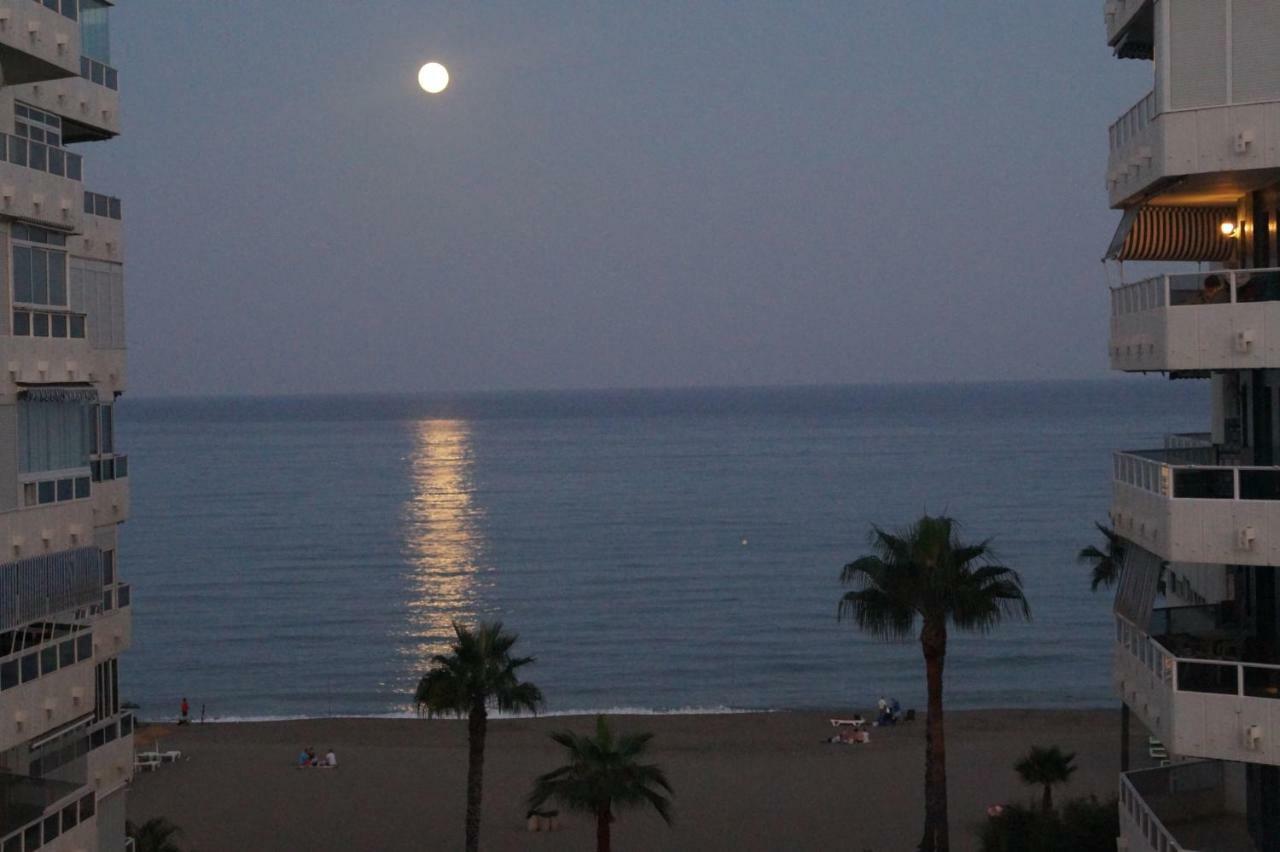 Residencia Pez Espada Torremolinos Buitenkant foto