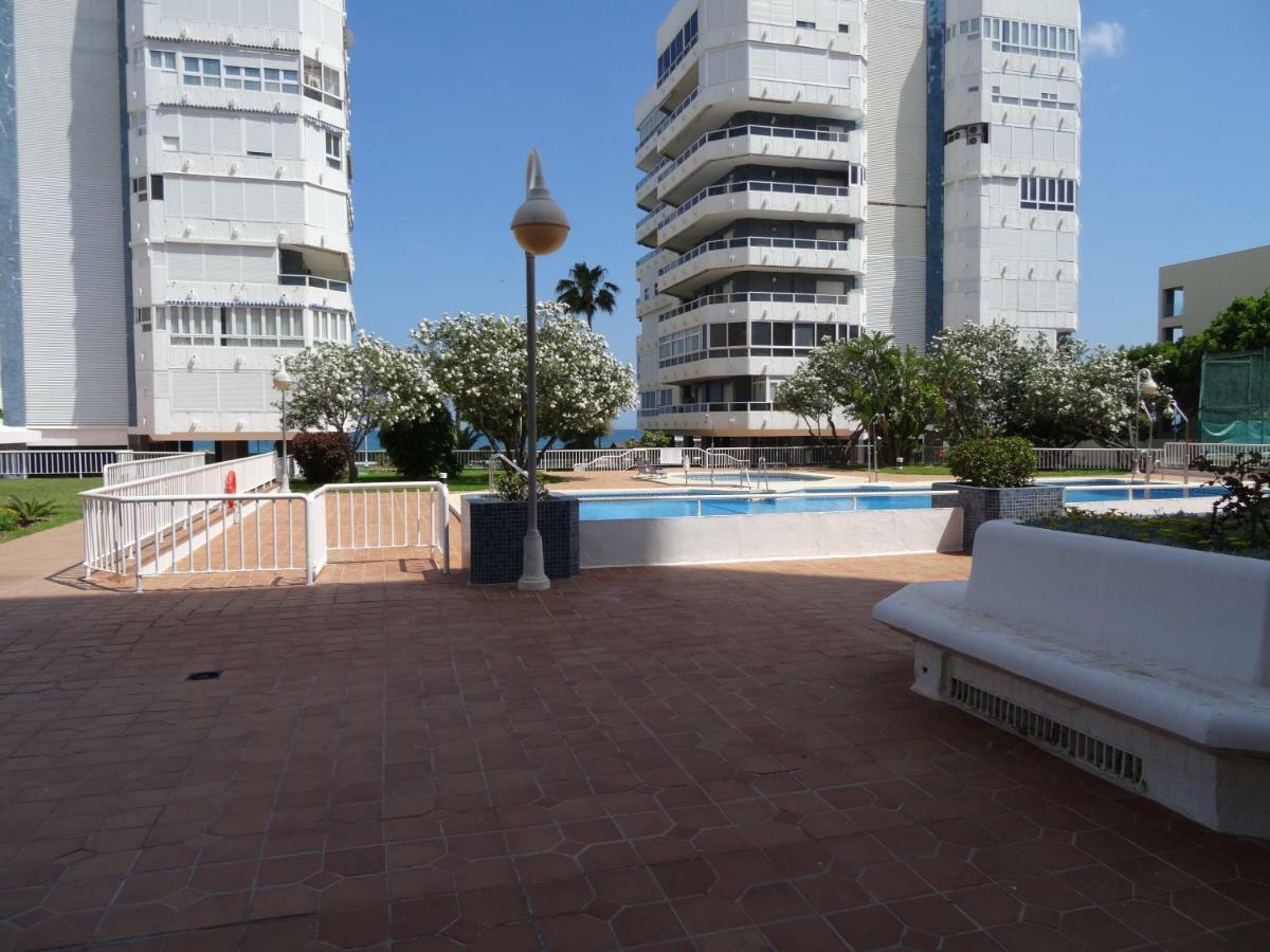 Residencia Pez Espada Torremolinos Buitenkant foto